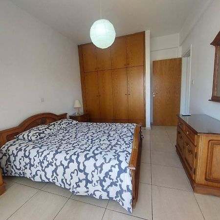 Sunny 2 Bedroom Larnaca Center 外观 照片