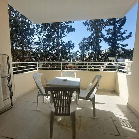 Sunny 2 Bedroom Larnaca Center 外观 照片